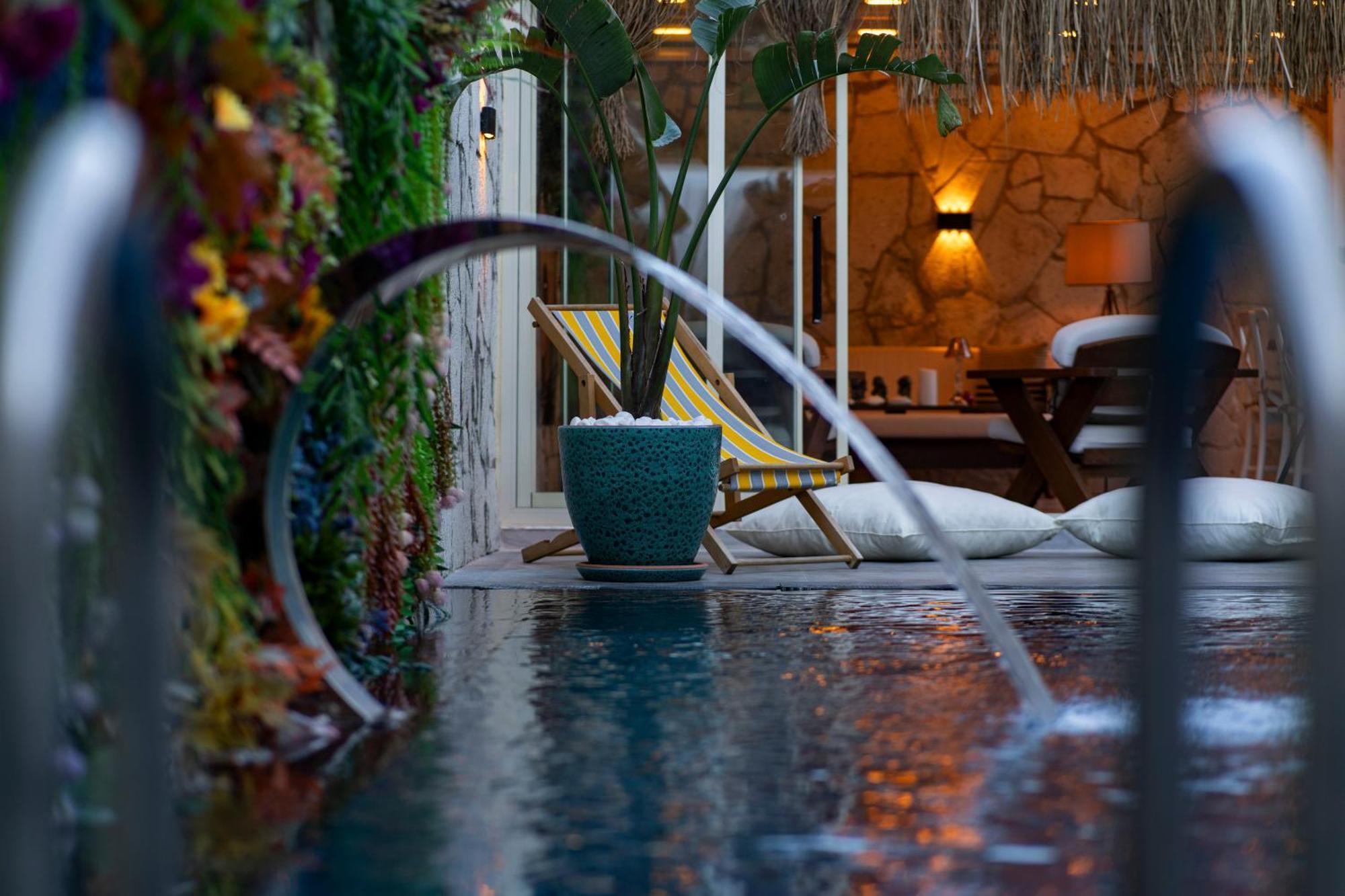 Lulu Inn Hotel Cesme Ngoại thất bức ảnh